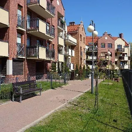 Niewielki Jedno Lub Dwuosobowy W Duzym Mieszkaniu W Wrzeszcz Ul Smoluchowskiego Kolo Akademii Medycznej - Cooliving 홈스테이 그단스크