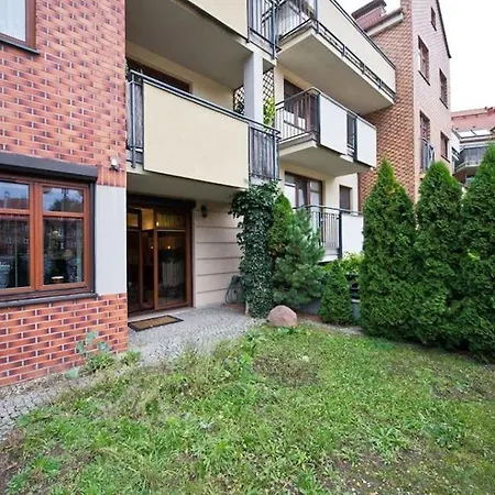 Pokój Jedno Lub Dwuosobowy W Dużym Mieszkaniu W Wrzeszcz Ul Smoluchowskiego Koło Akademii Medycznej Habitación en casa particular Gdansk