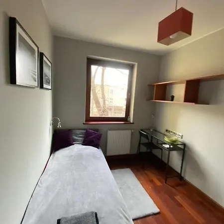 Niewielki Jedno Lub Dwuosobowy W Duzym Mieszkaniu W Wrzeszcz Ul Smoluchowskiego Kolo Akademii Medycznej - Cooliving Pansiyon *