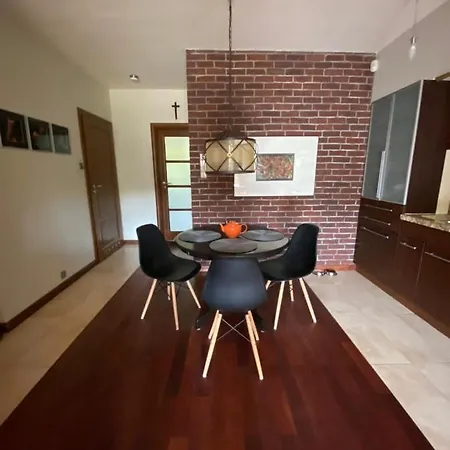 Niewielki Jedno Lub Dwuosobowy W Duzym Mieszkaniu W Wrzeszcz Ul Smoluchowskiego Kolo Akademii Medycznej - Cooliving * Гданьск